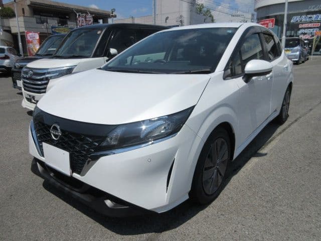 NISSAN