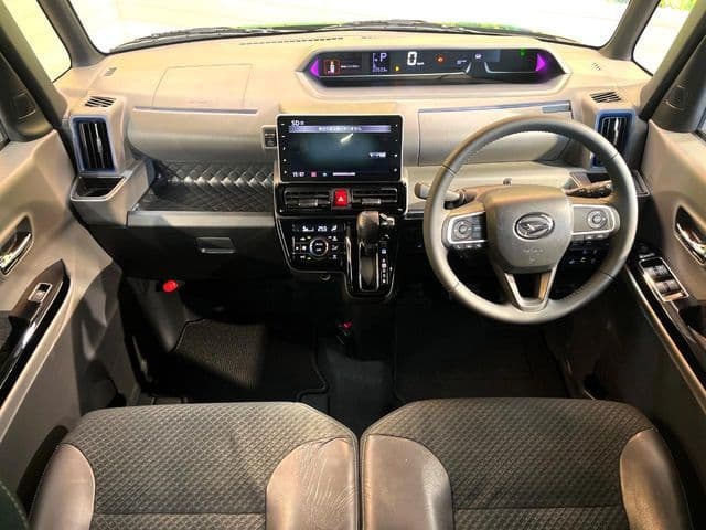 Car thumbnail 2