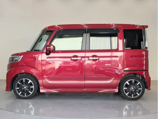 Car thumbnail 3