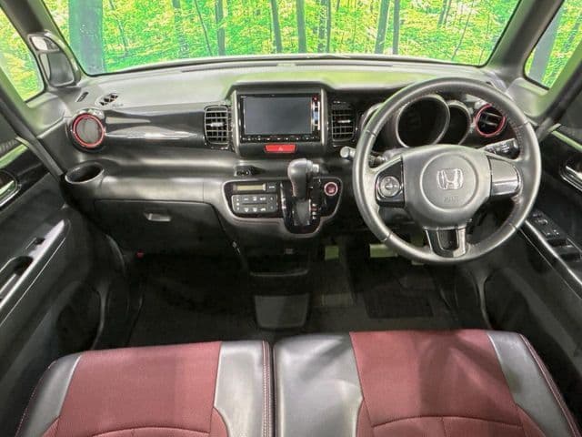 Car thumbnail 2