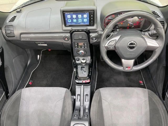 Car thumbnail 2