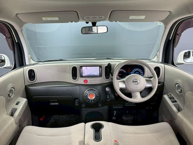 Car thumbnail 3