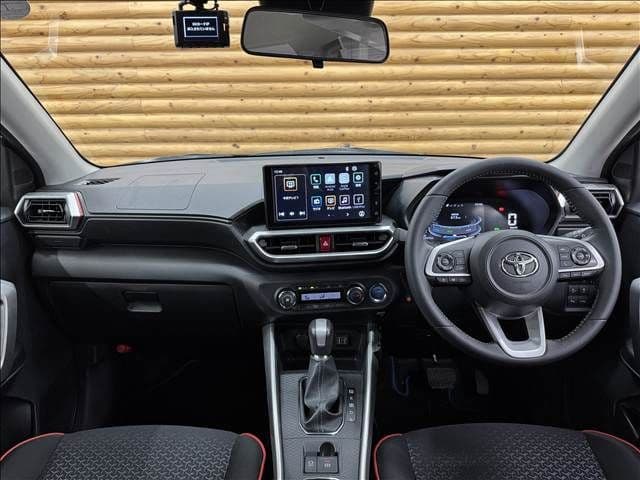 Car thumbnail 3