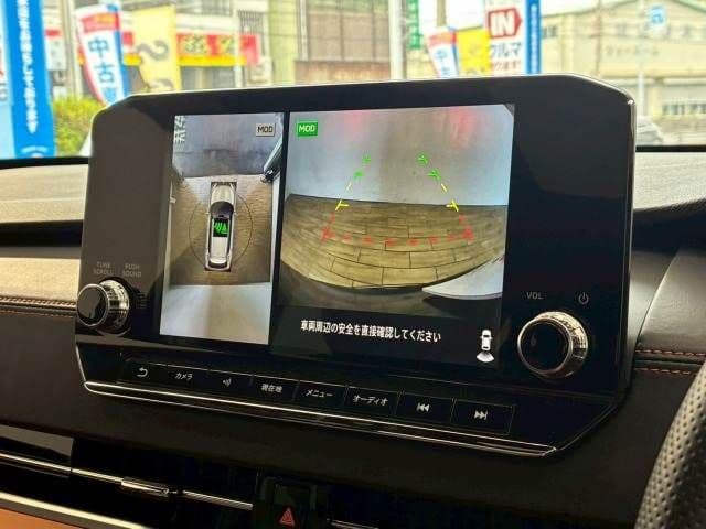 Car thumbnail 4