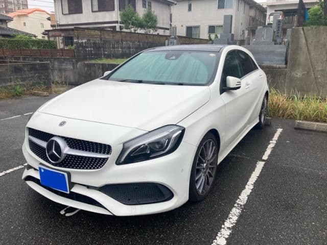 Car thumbnail 2