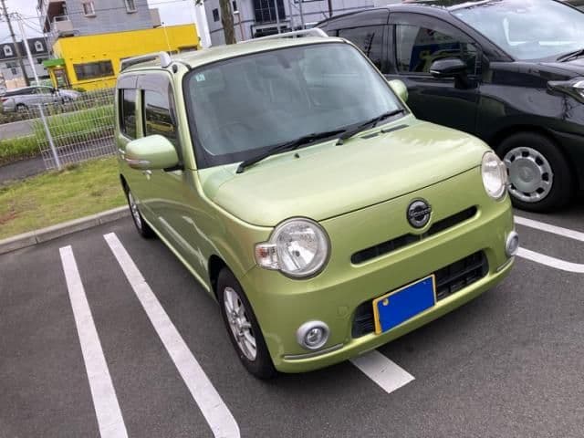 Car thumbnail 3