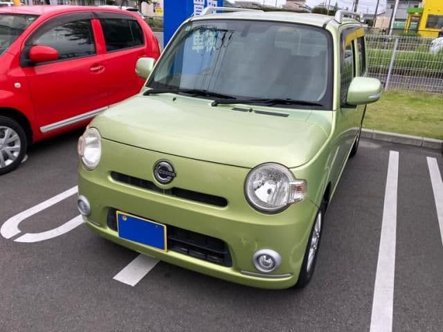 Car thumbnail 4