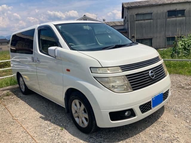 NISSAN