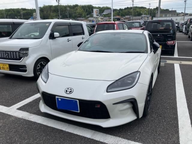 Car thumbnail 4