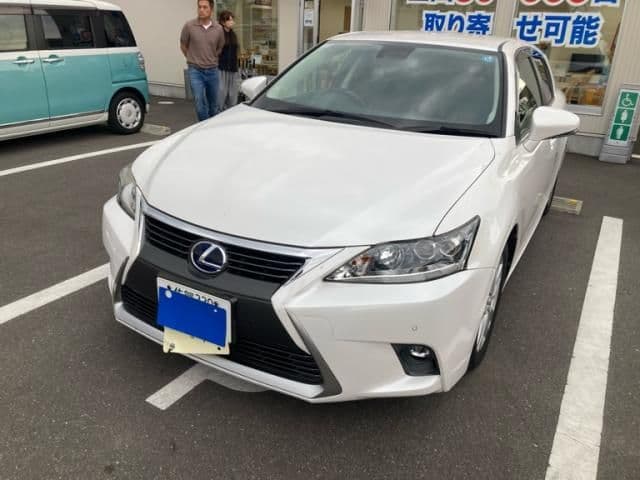 Car image 1