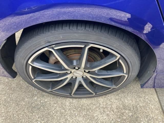 Car thumbnail 4