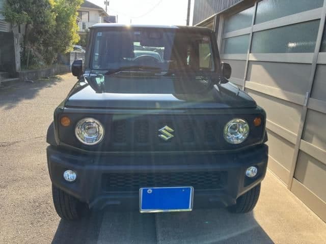 Car thumbnail 3