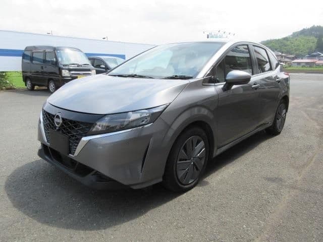 NISSAN
