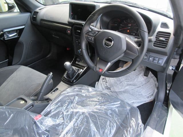 Car thumbnail 2
