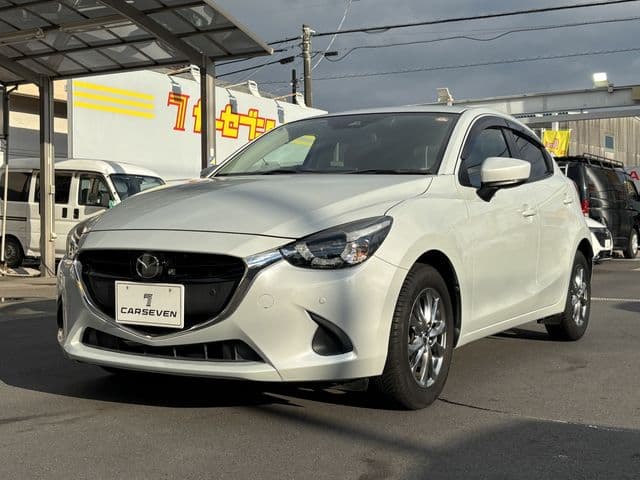 Car image 1