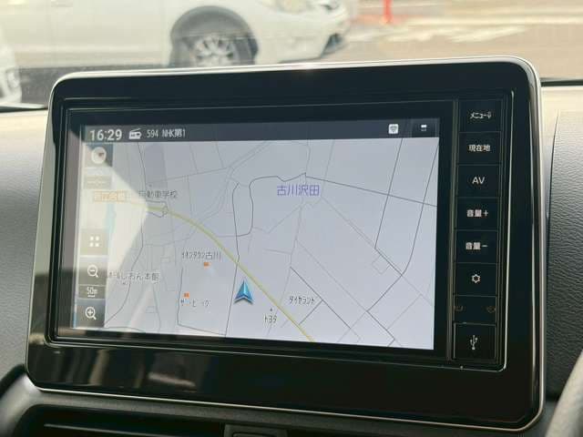 Car thumbnail 4