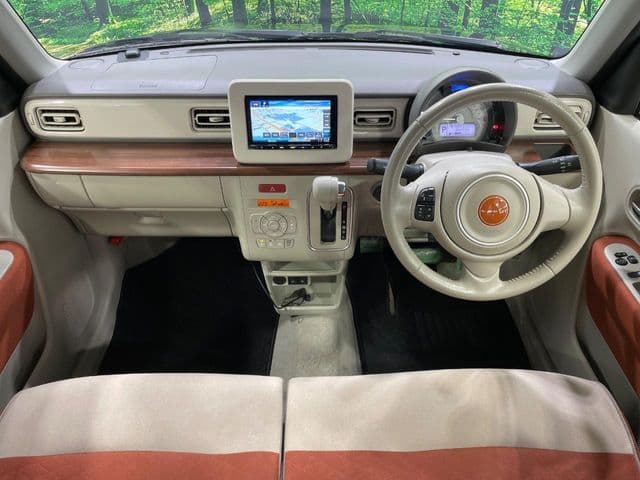 Car thumbnail 4
