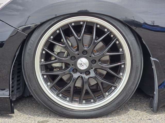 Car thumbnail 4