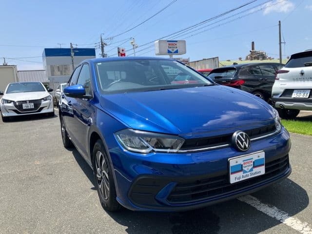 Car image 1
