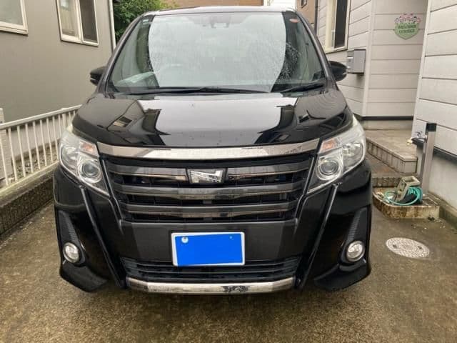 Car thumbnail 2