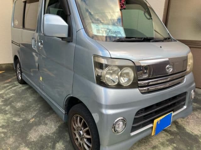 Car image 1