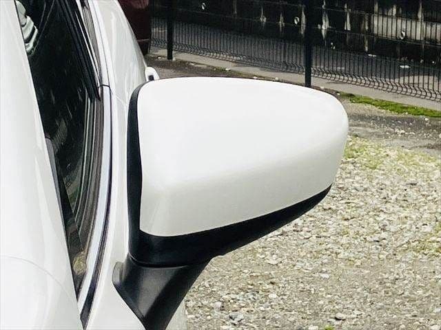 Car thumbnail 25