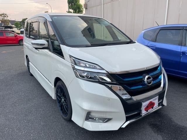 NISSAN