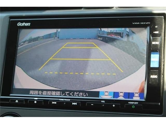 Car thumbnail 3