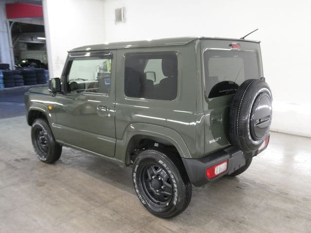 Car thumbnail 2