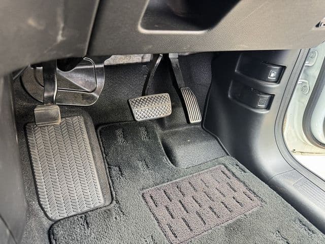 Car thumbnail 23