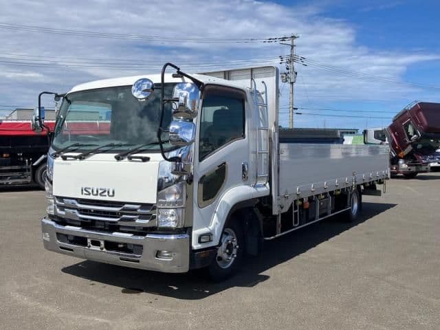 ISUZU