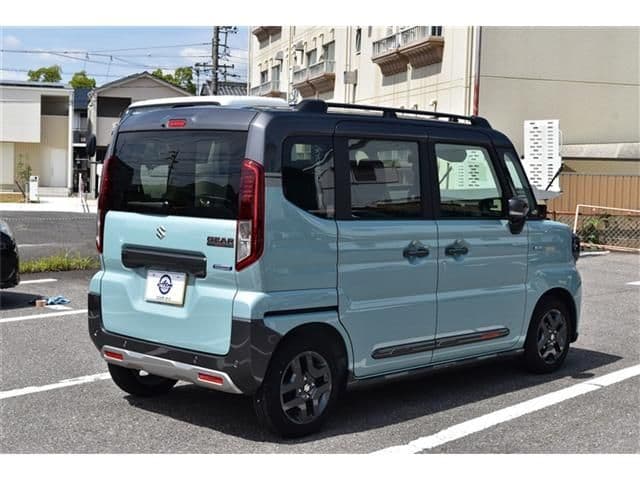 Car thumbnail 3
