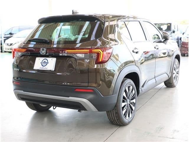 Car thumbnail 4