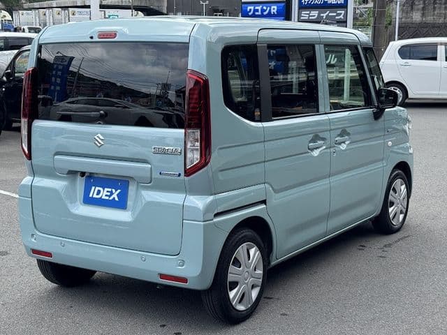 Car thumbnail 4