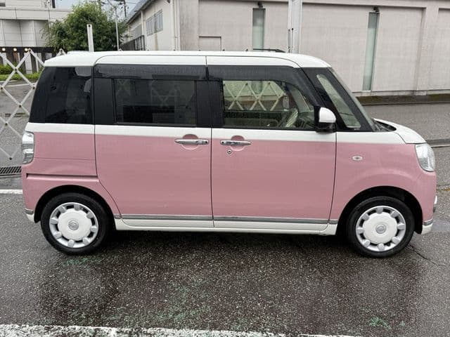 Car thumbnail 4