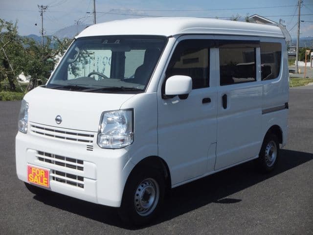 NISSAN