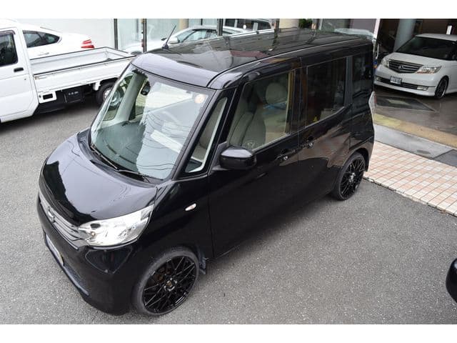 Car thumbnail 2