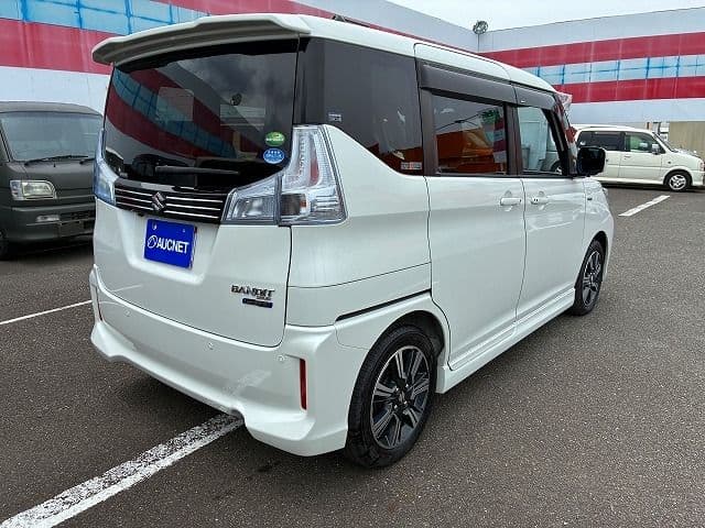 Car thumbnail 2