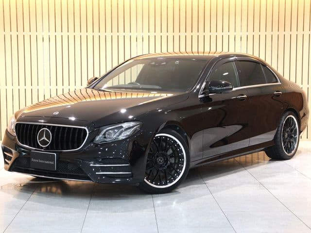 MERCEDES BENZ
