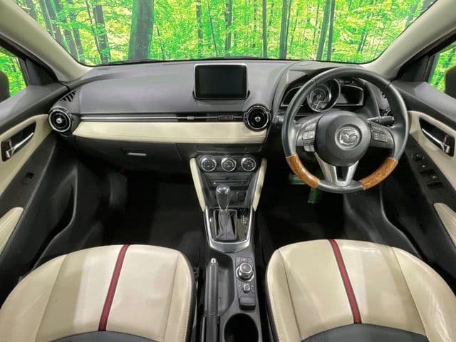 Car thumbnail 2