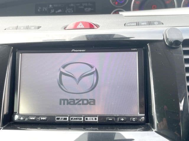Car thumbnail 3