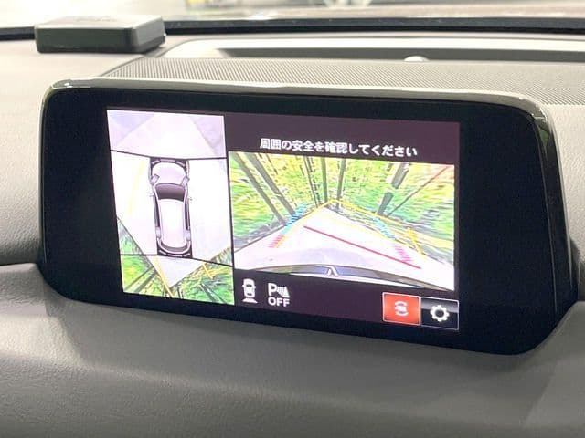 Car thumbnail 4