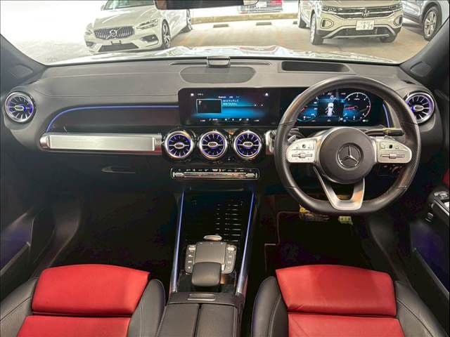 Car thumbnail 4