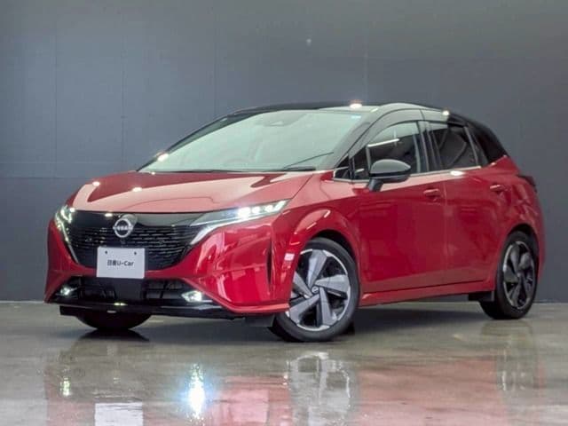 NISSAN