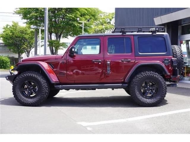 Car thumbnail 4