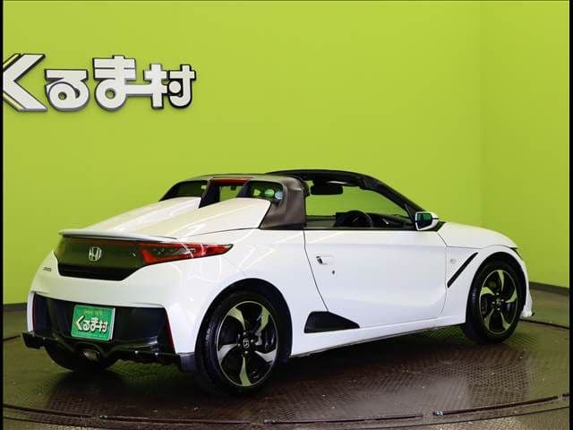 Car thumbnail 2