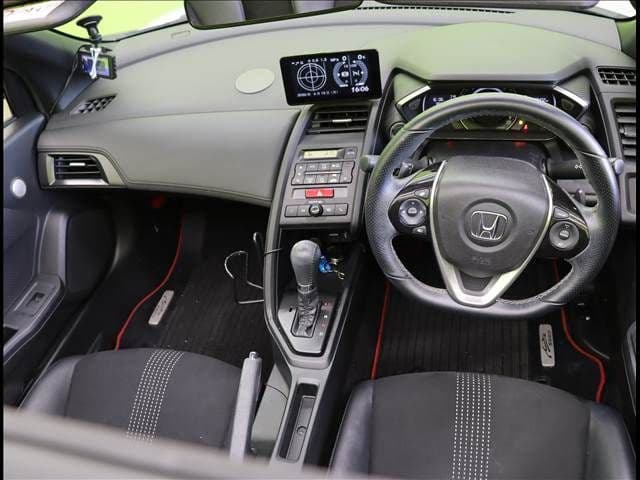 Car thumbnail 3