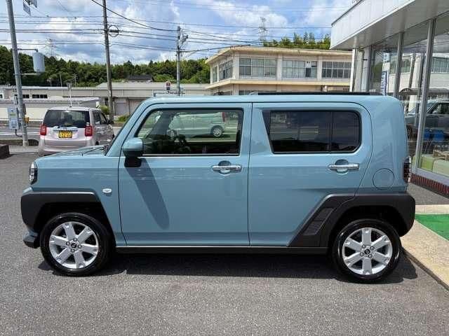 Car thumbnail 4