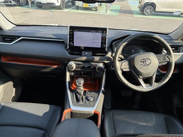 Car thumbnail 4