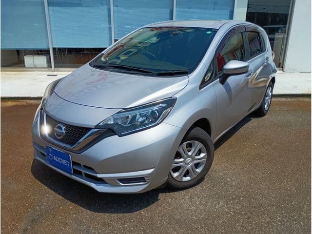 NISSAN